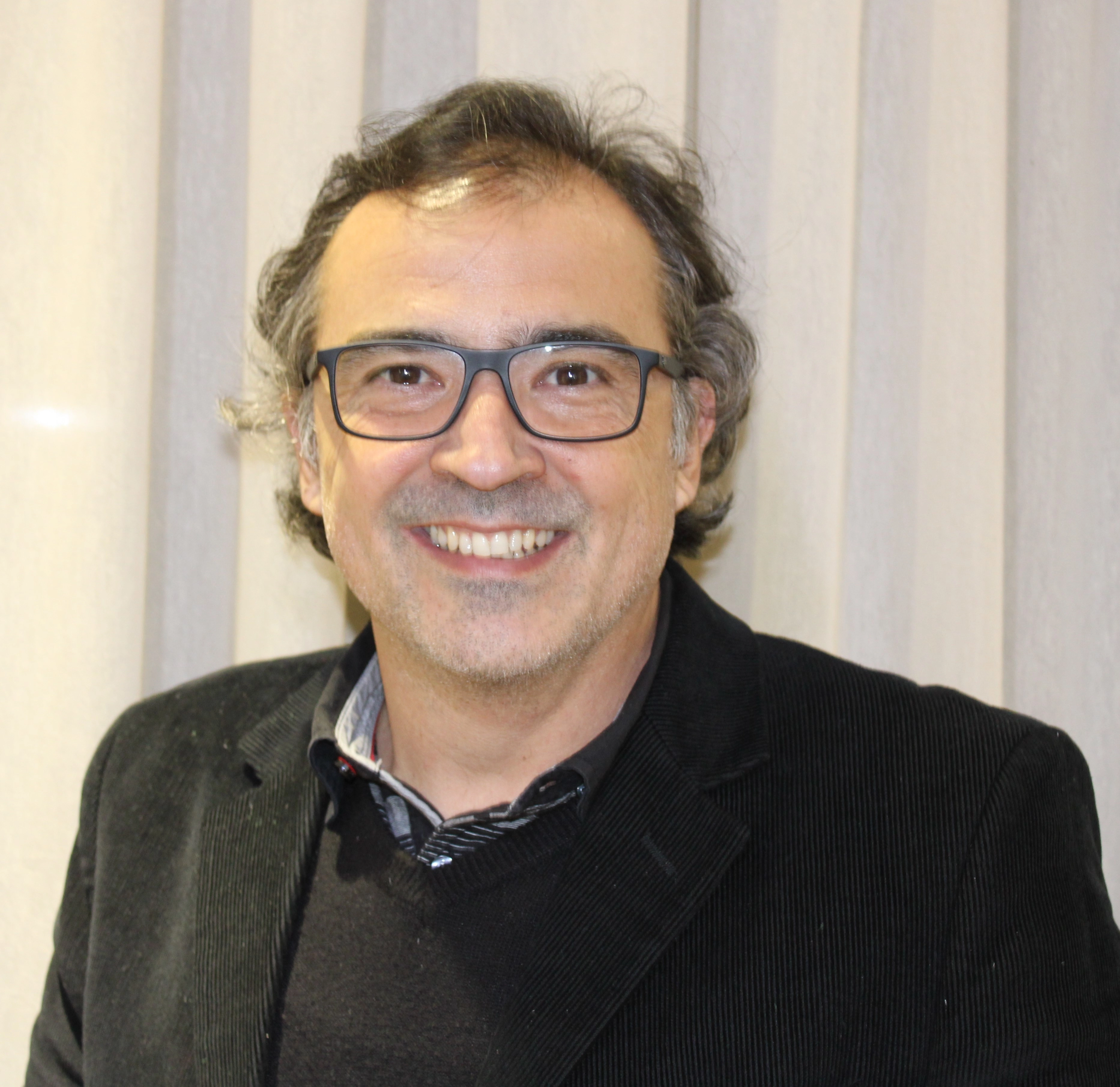 Carlos2
