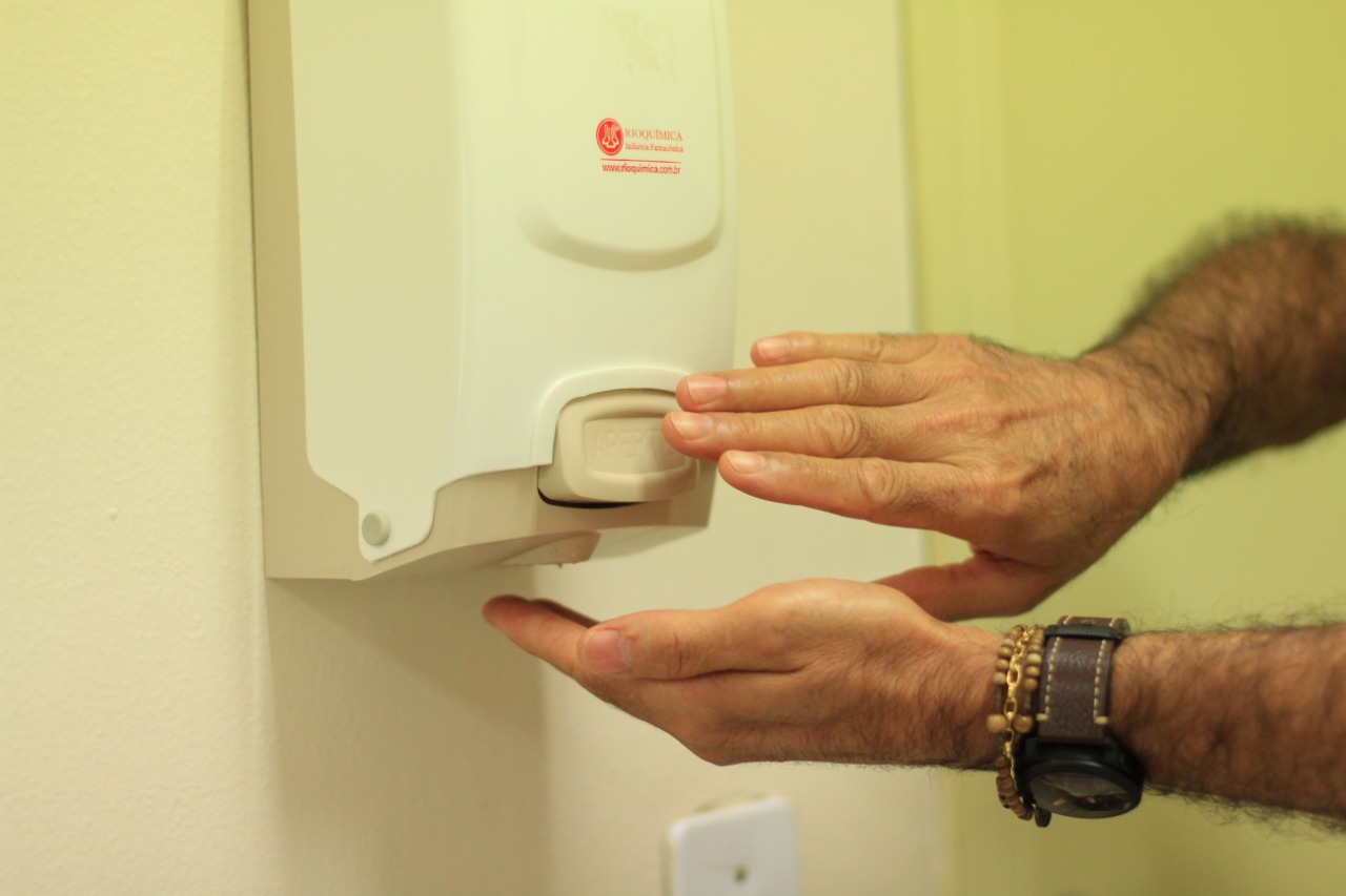 Huop: Servidores devem passar por treinamento sobre Covid-19