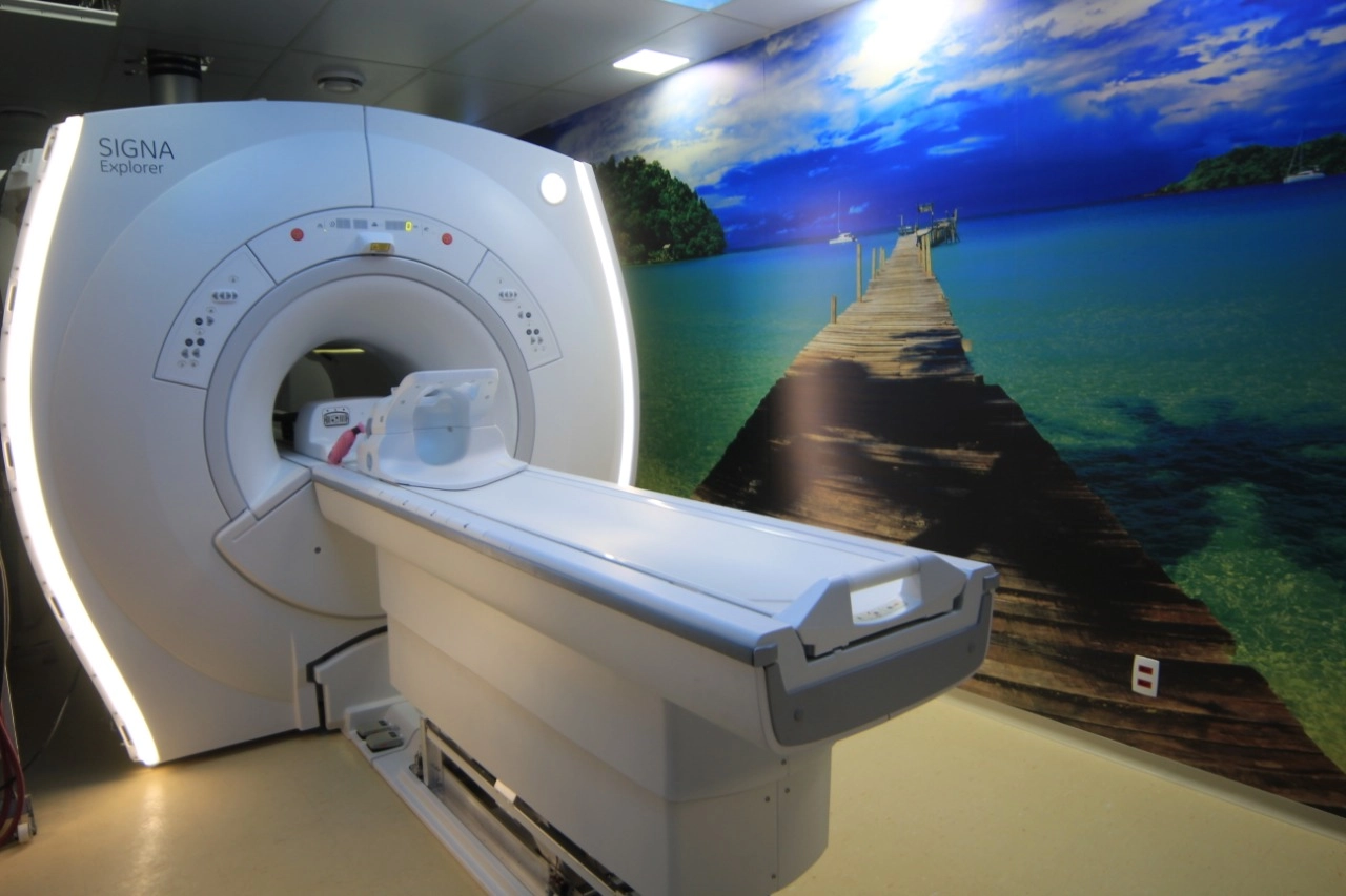 Radiologia Cascavel  RESSONÂNCIA MAGNÉTICA