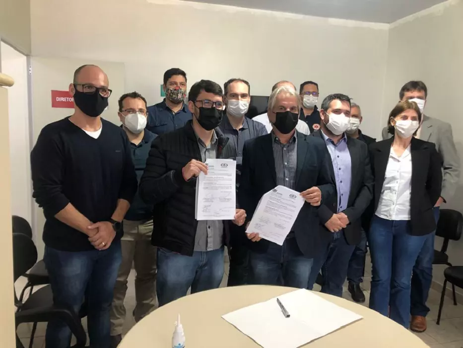 Unioeste e Consamu firmam convênio para residência médica em urgência e emergência 